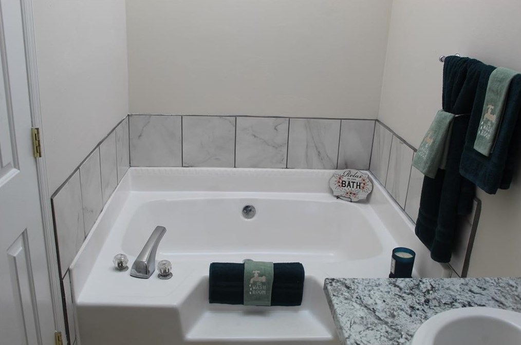 1775 Timber Valley Way, Smyrna GA  30080-8110 exterior