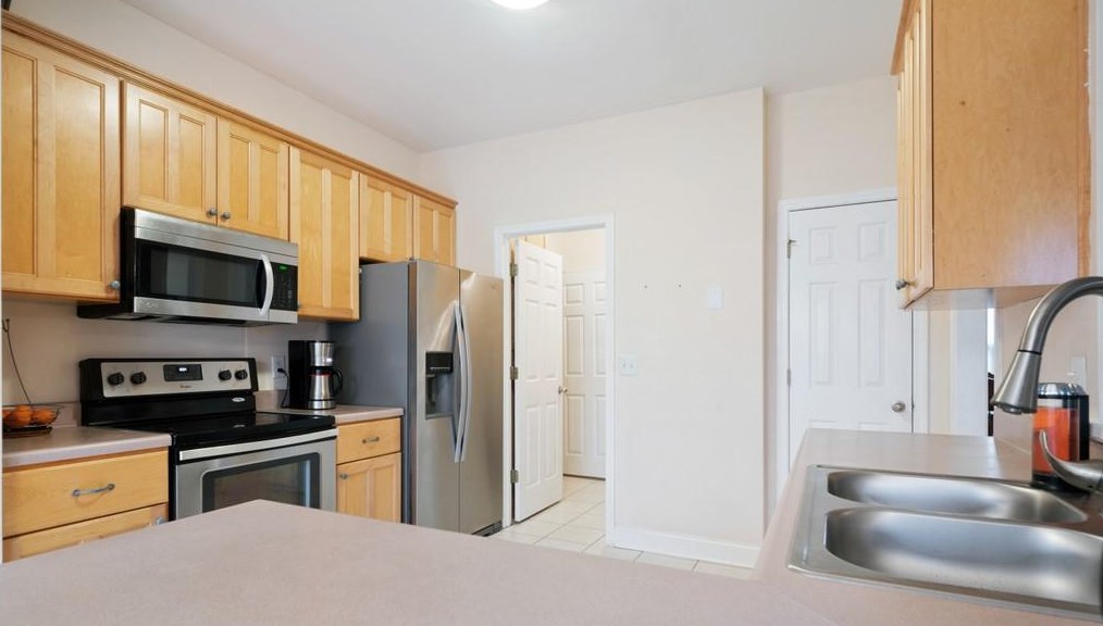 110 Granny Smith Dr, Calhoun GA 30701-4583 exterior