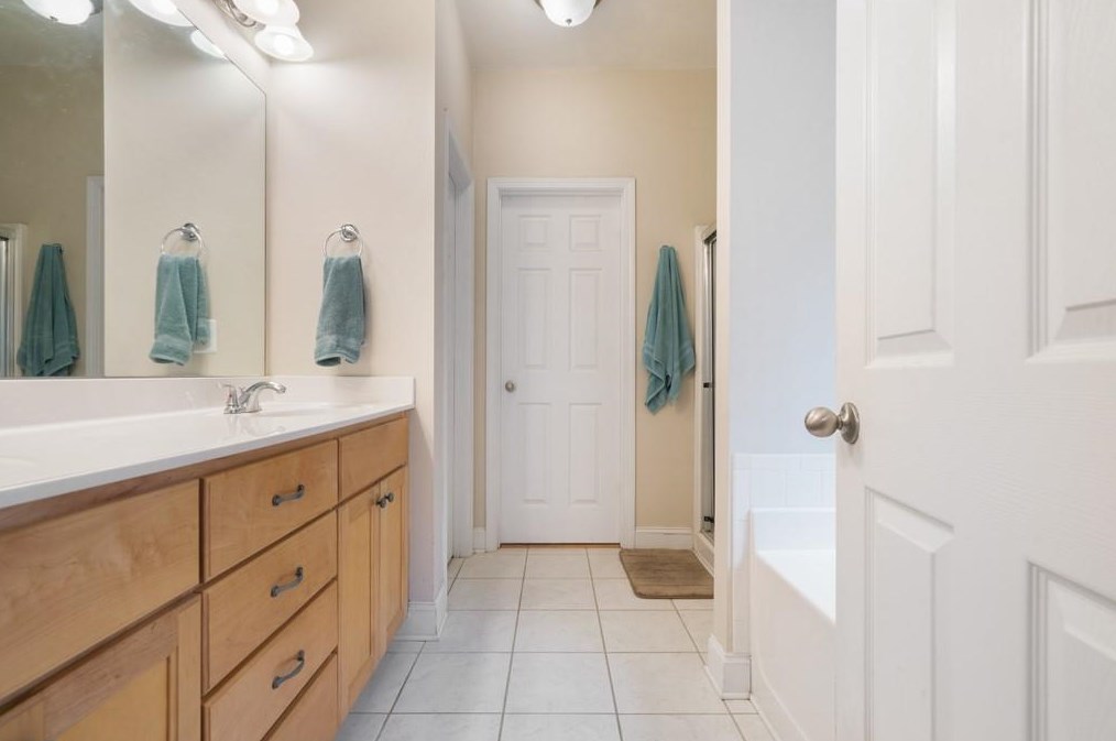 110 Granny Smith Dr, Calhoun GA 30701-4583 exterior