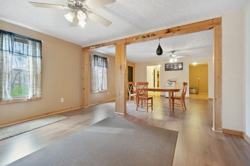 110 Granny Smith Dr, Calhoun GA 30701-4583 exterior