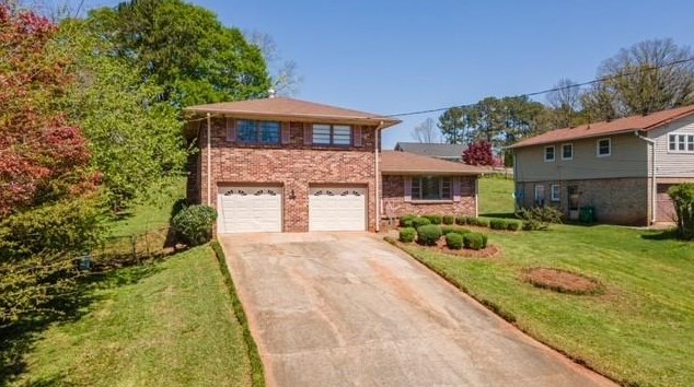 2282 Wallingford Dr, Decatur GA  30032-6227 exterior