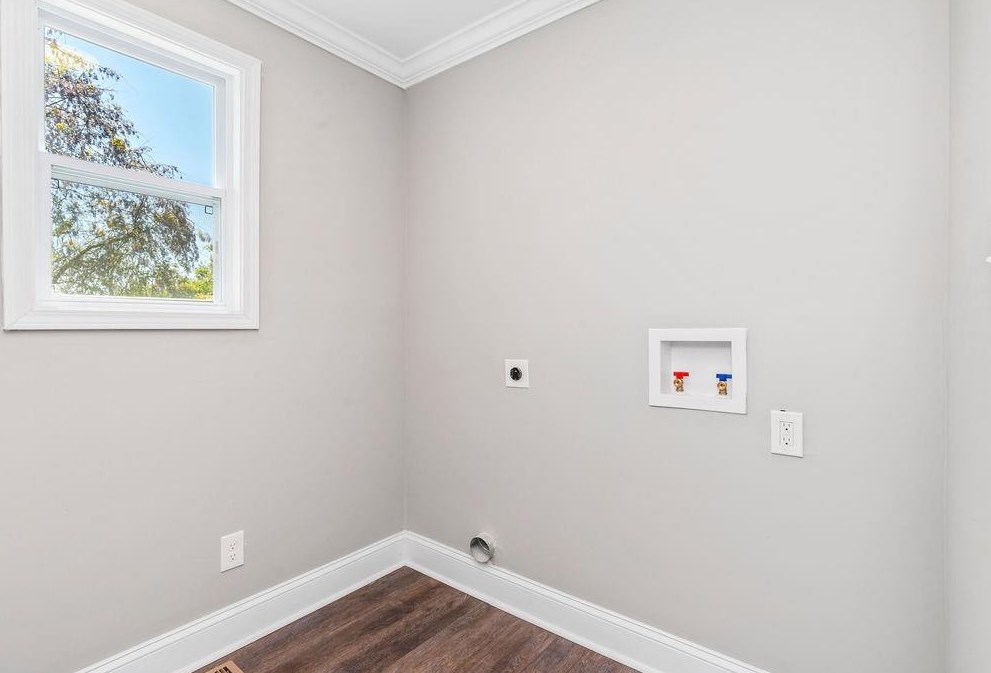 2069 Perkerson Rd, Atlanta GA  30310-5052 exterior