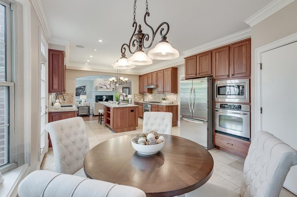 2626 Danforth Ln, Decatur GA  30033-2213 exterior