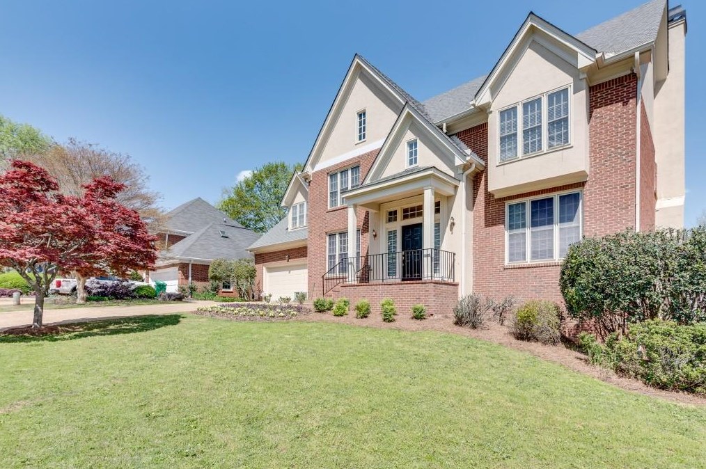 2626 Danforth Ln, Decatur GA  30033-2213 exterior