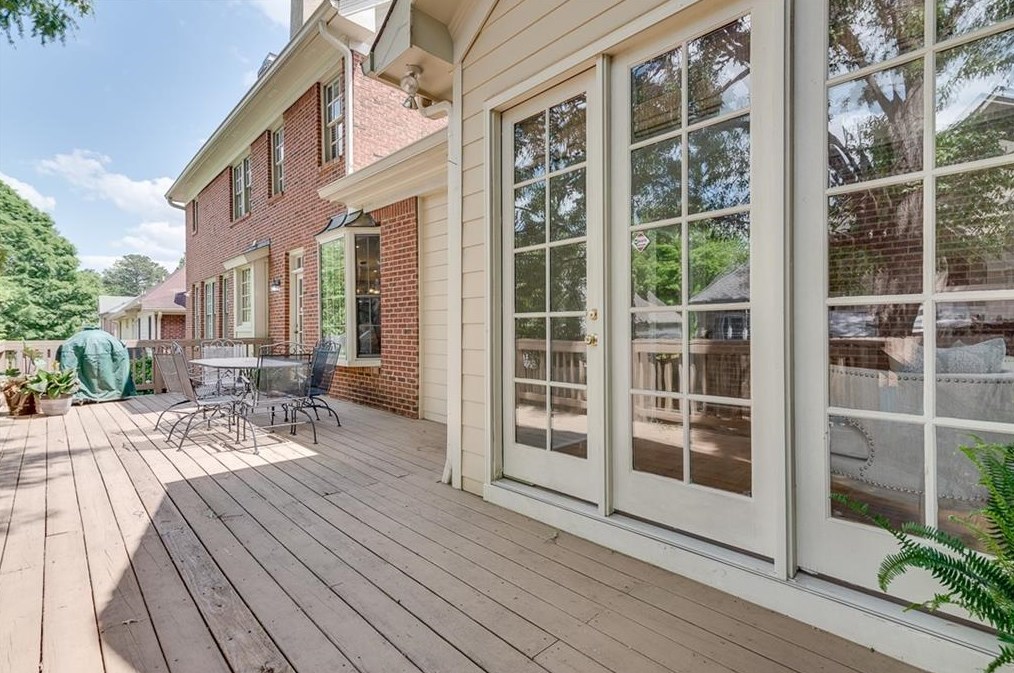 2626 Danforth Ln, Decatur GA  30033-2213 exterior