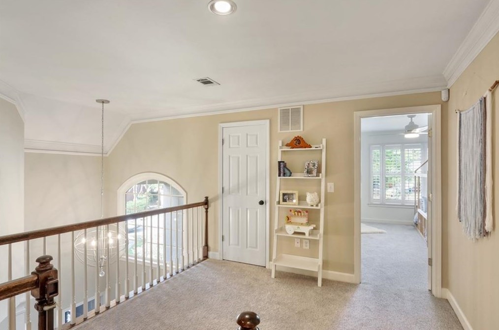 2257 Wayside Dr, Atlanta GA  30319-4009 exterior