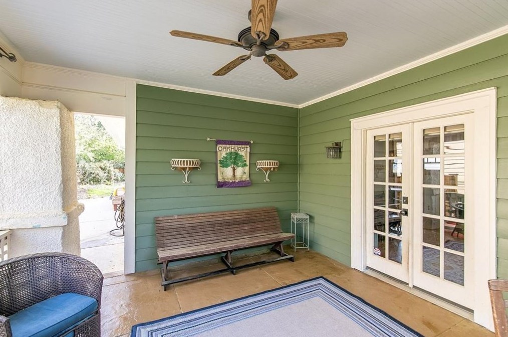 220 Jefferson Pl, Decatur GA  30030-3653 exterior