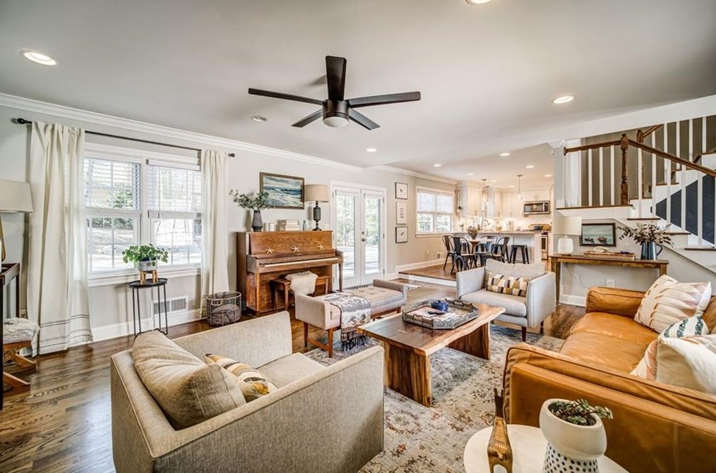 3816 Cline Dr, Smyrna GA  30082-3115 exterior