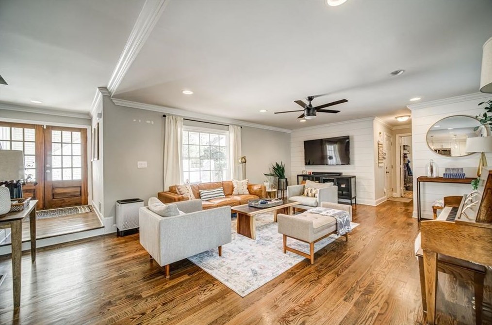 3816 Cline Dr, Smyrna GA  30082-3115 exterior