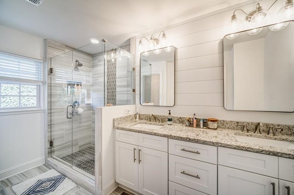 3816 Cline Dr, Smyrna GA  30082-3115 exterior