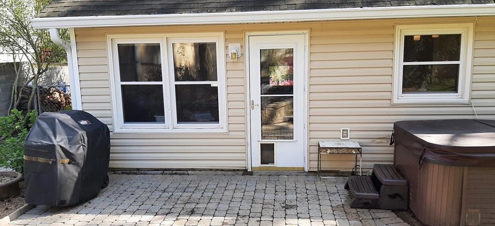 3220 Valaire Dr, Decatur GA 30033-3351 exterior