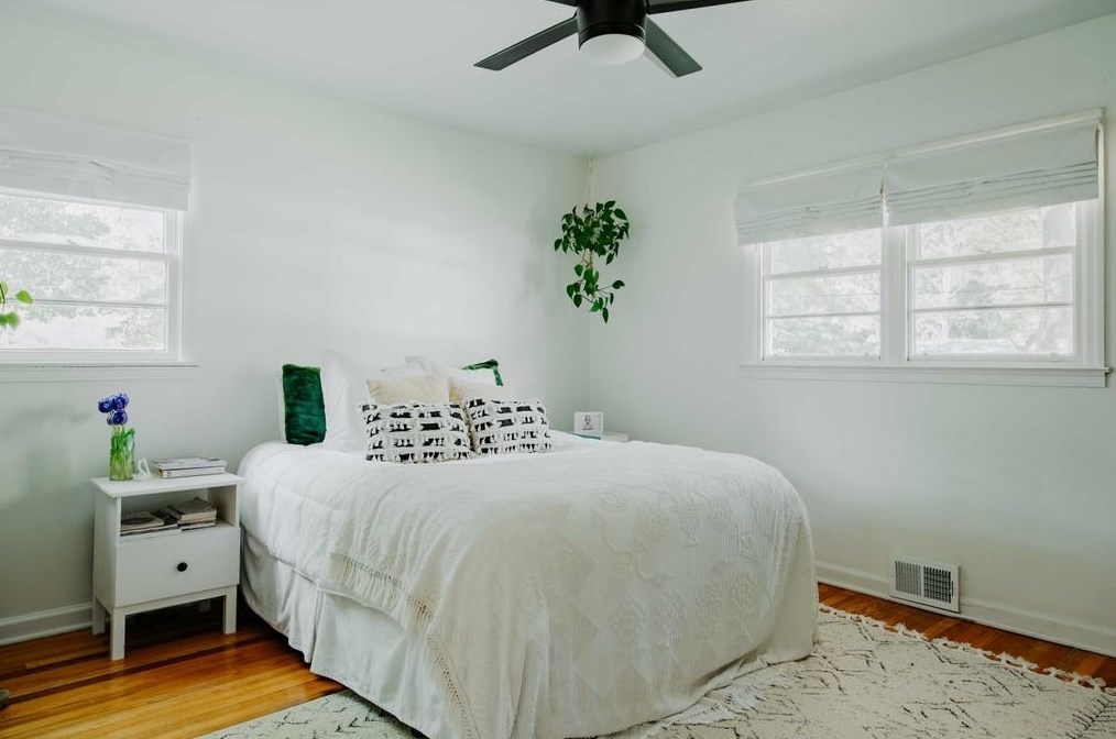 2150 Rando Ln, Atlanta GA 30318-1926 exterior