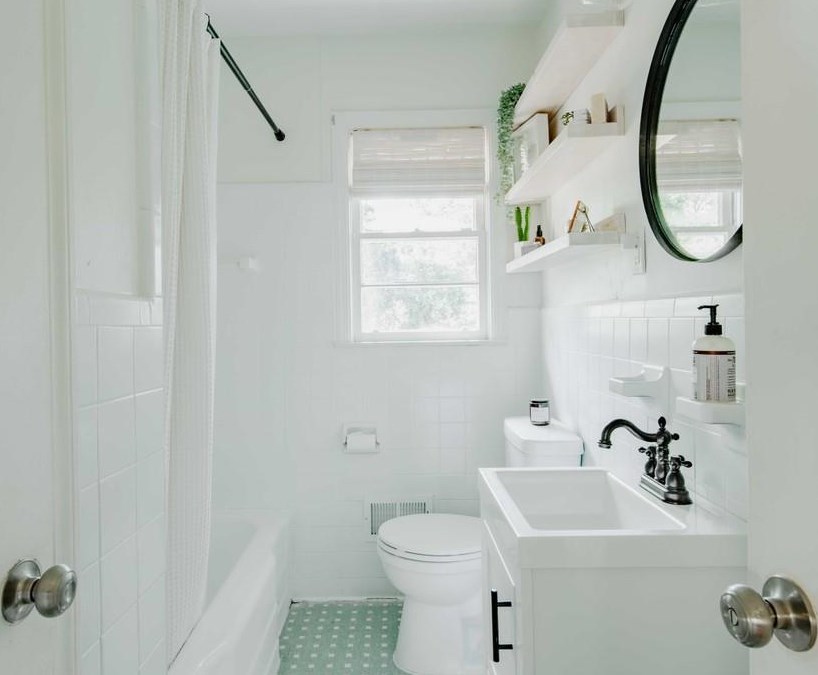 2150 Rando Ln, Atlanta GA 30318-1926 exterior