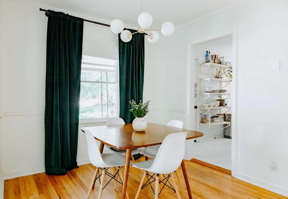 2150 Rando Ln, Atlanta GA 30318-1926 exterior