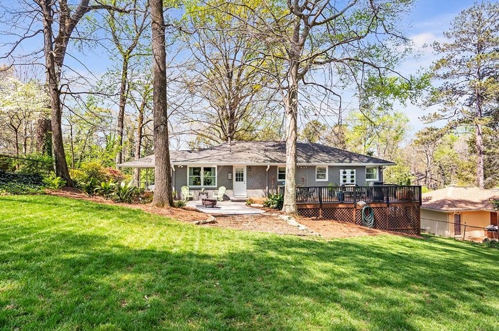 1281 Willivee Dr, Decatur GA 30033-4120 exterior