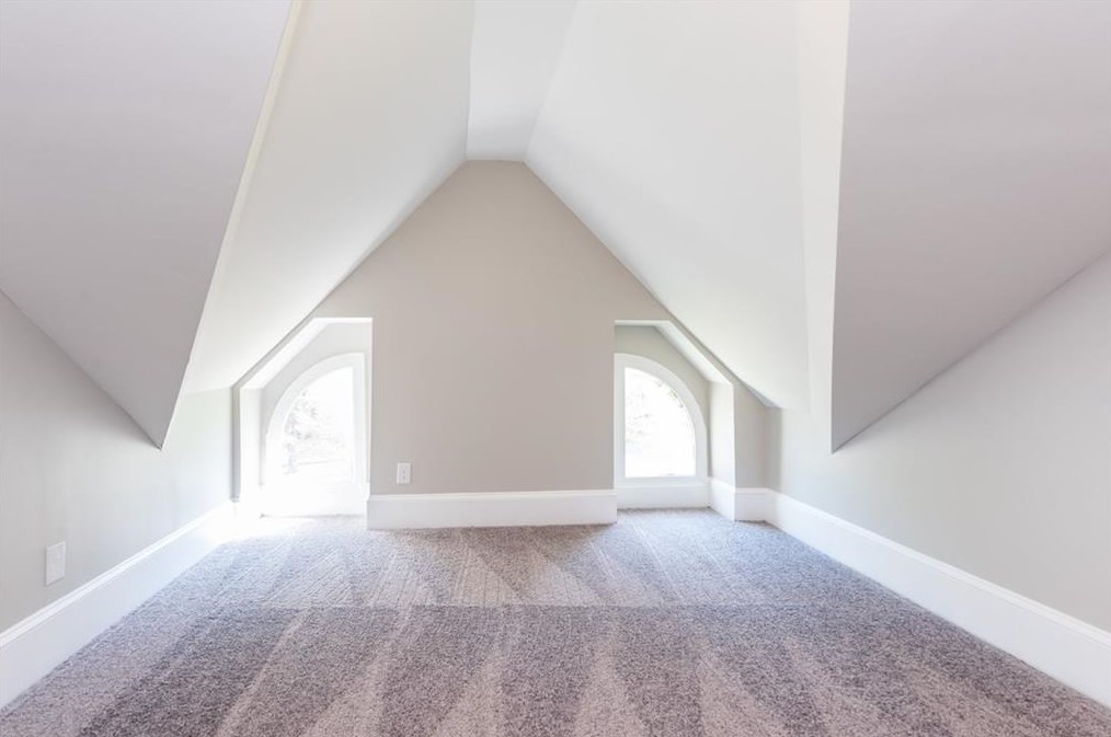 723 Avery St, Decatur GA  30030-3703 exterior