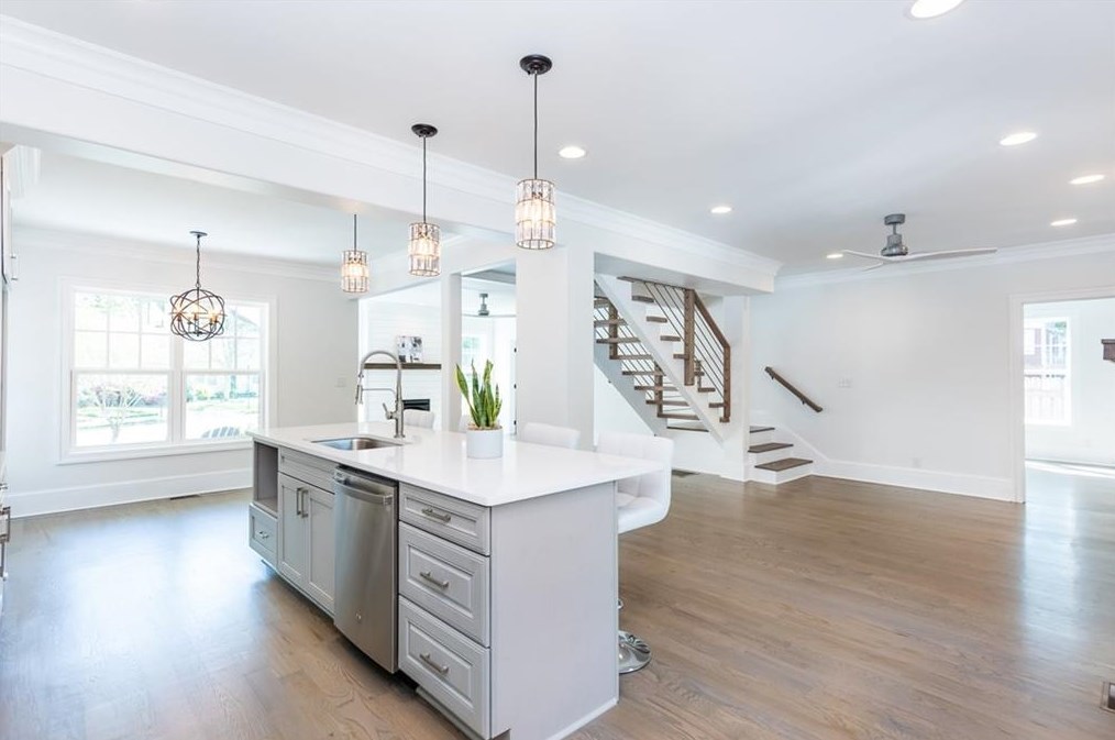 723 Avery St, Decatur GA  30030-3703 exterior