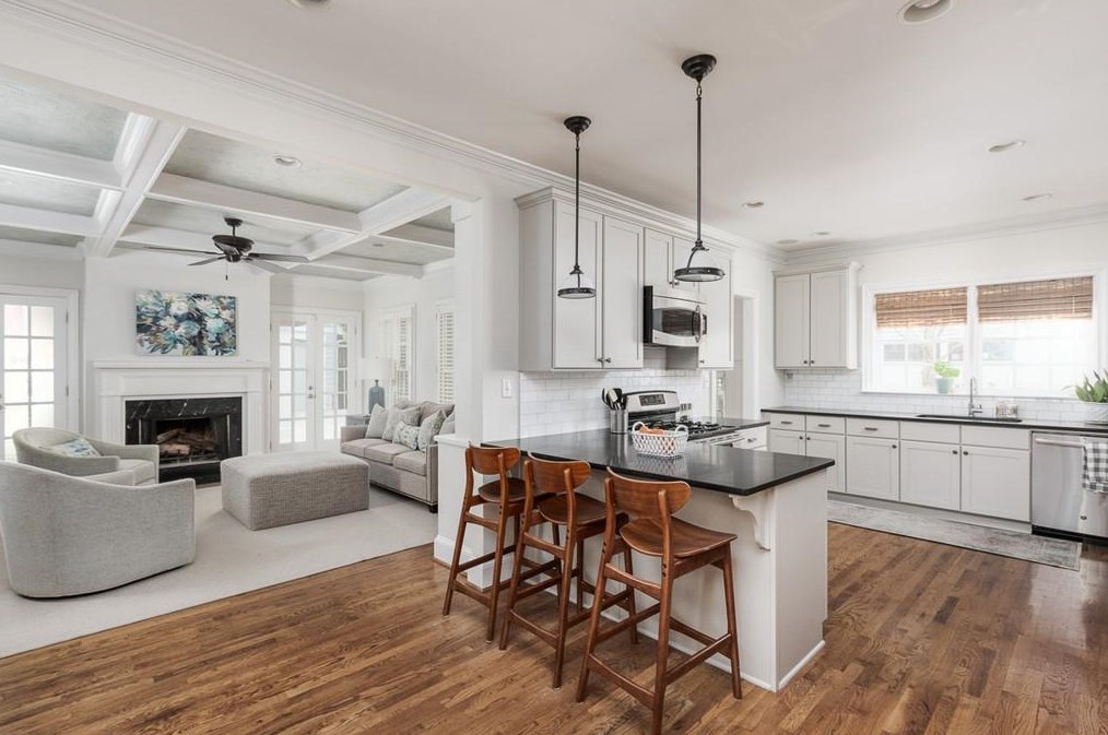 205 Lamont Dr, Decatur GA 30030-2341 exterior