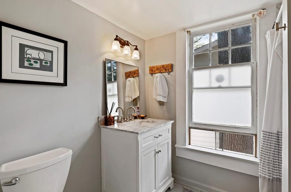 231 Coventry Rd, Decatur GA  30030-2304 exterior