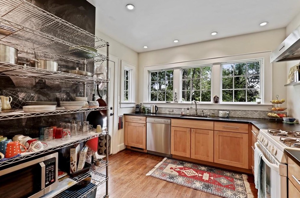 231 Coventry Rd, Decatur GA  30030-2304 exterior