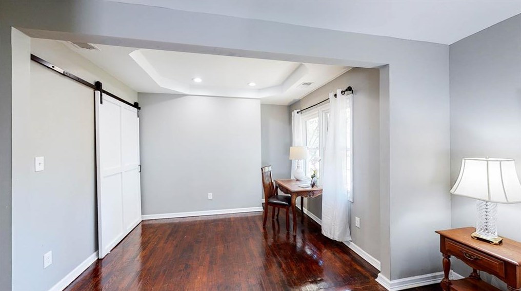 2219 Holly Hill Dr, Decatur GA  30032-5711 exterior