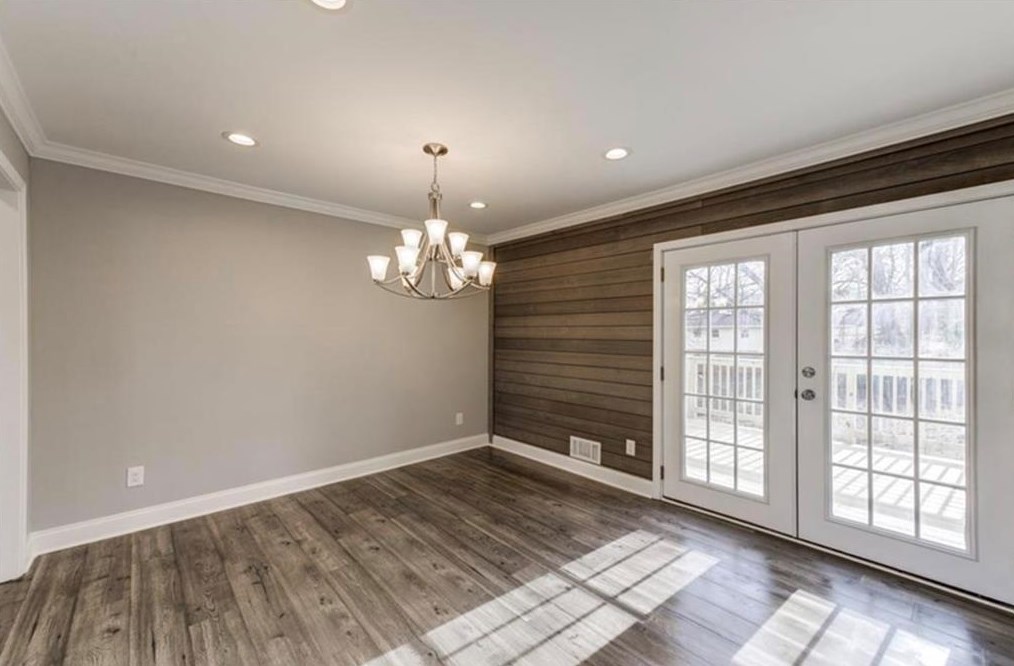 2287 Emerald Falls Dr, Decatur GA  30035-2610 exterior