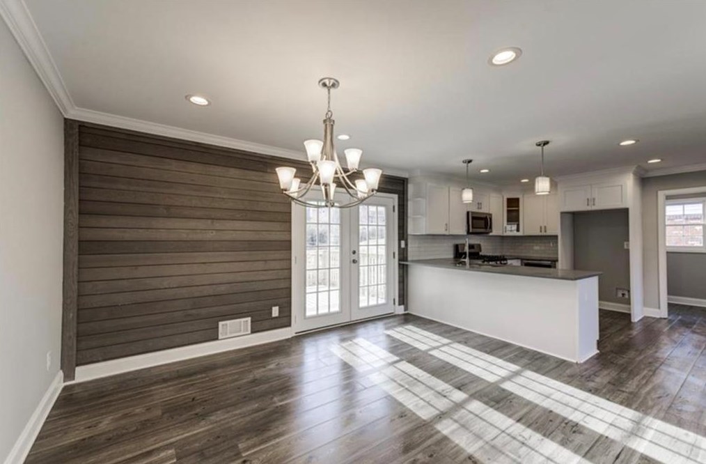 2287 Emerald Falls Dr, Decatur GA  30035-2610 exterior