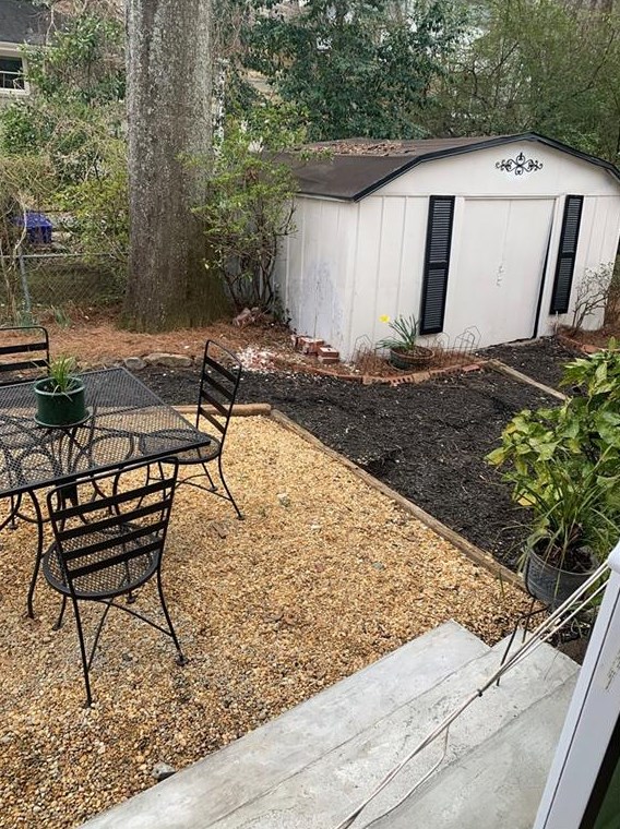 2322 Poplar Springs Dr, Atlanta GA  30319-3942 exterior