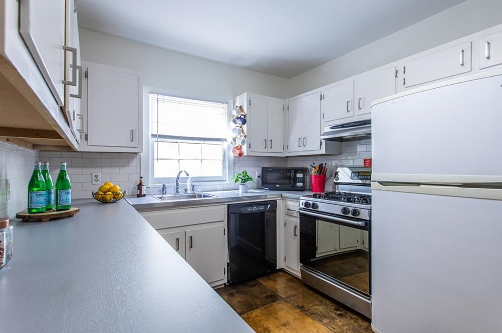 148 Adair St, Decatur GA  30030-2937 exterior