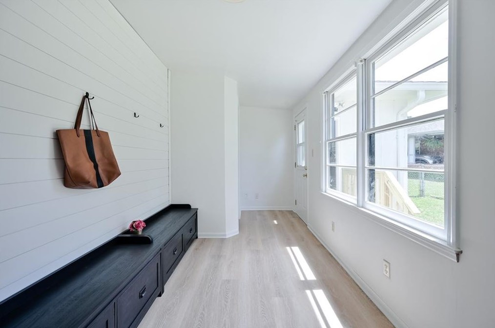 820 Timberland St, Smyrna GA  30080-3363 exterior