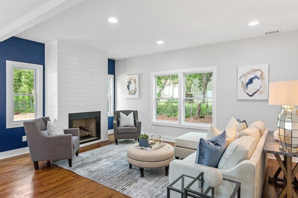 2460 Mellville Ave, Decatur GA  30032-4147 exterior