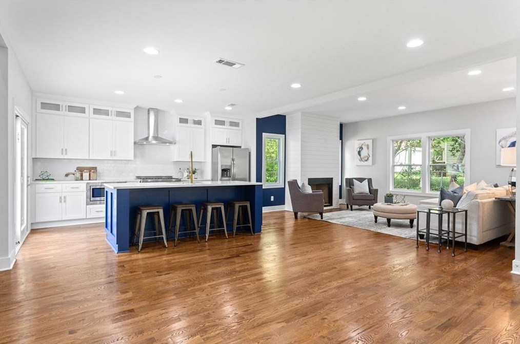 2460 Mellville Ave, Decatur GA  30032-4147 exterior