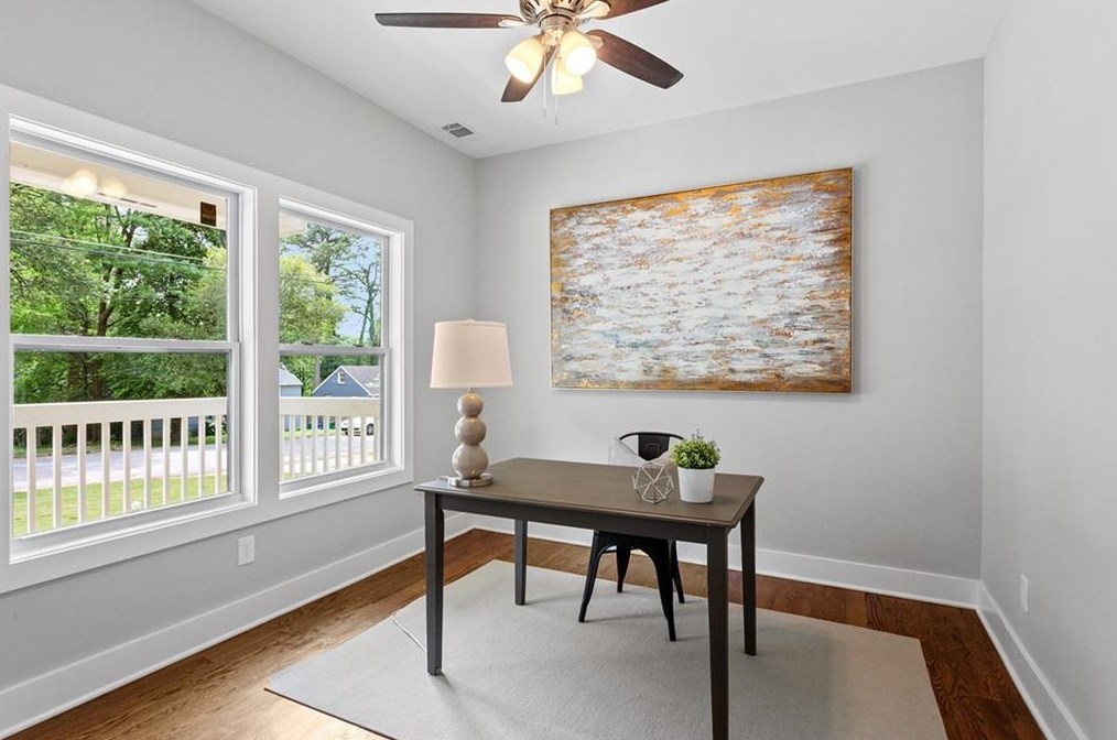 2460 Mellville Ave, Decatur GA  30032-4147 exterior