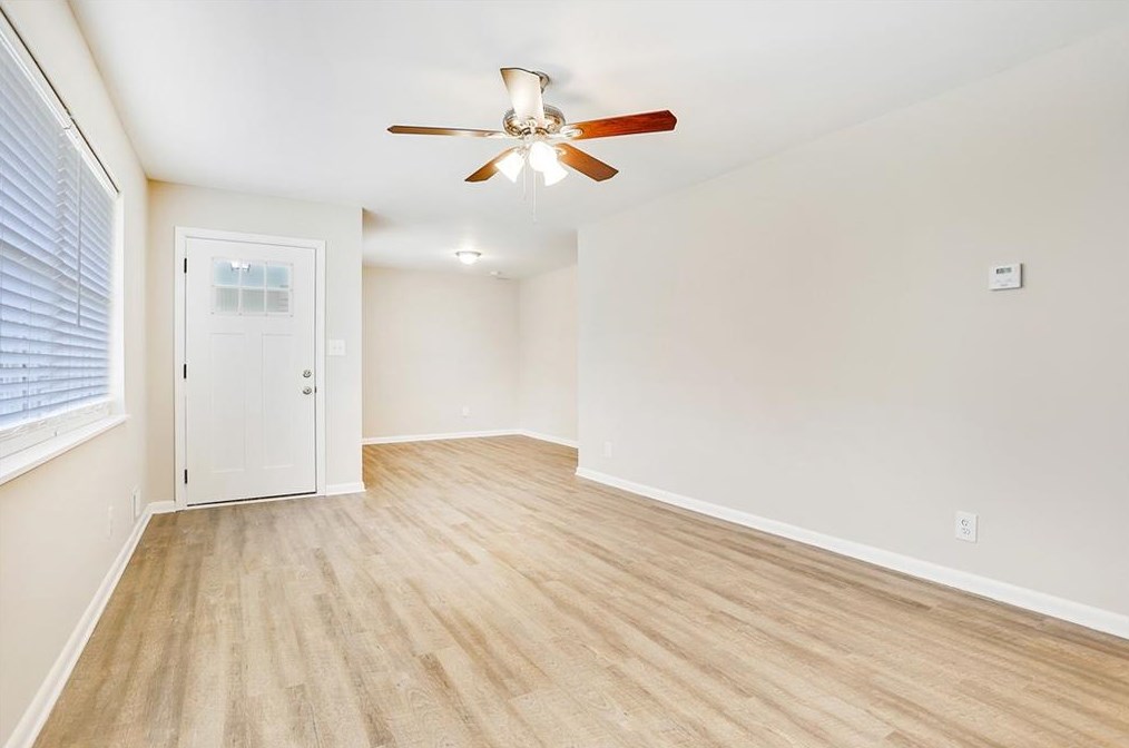 3905 Kirksford Dr, Decatur GA  30035-1647 exterior