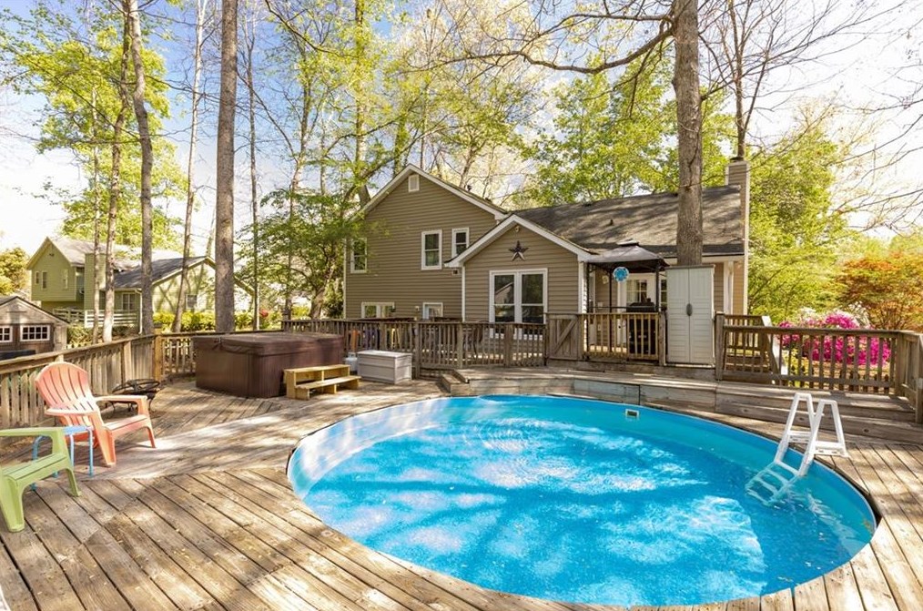 4871 Muirwood Dr, Powder Springs GA  30127-3077 exterior