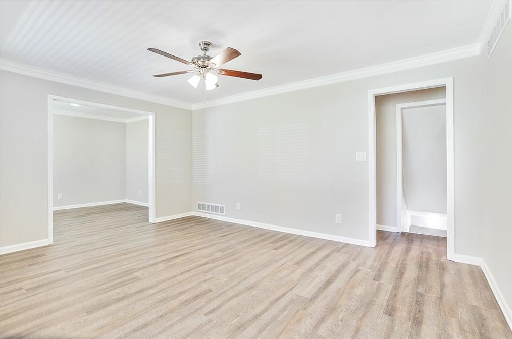 2074 Troutdale Dr, Decatur GA  30032-6042 exterior