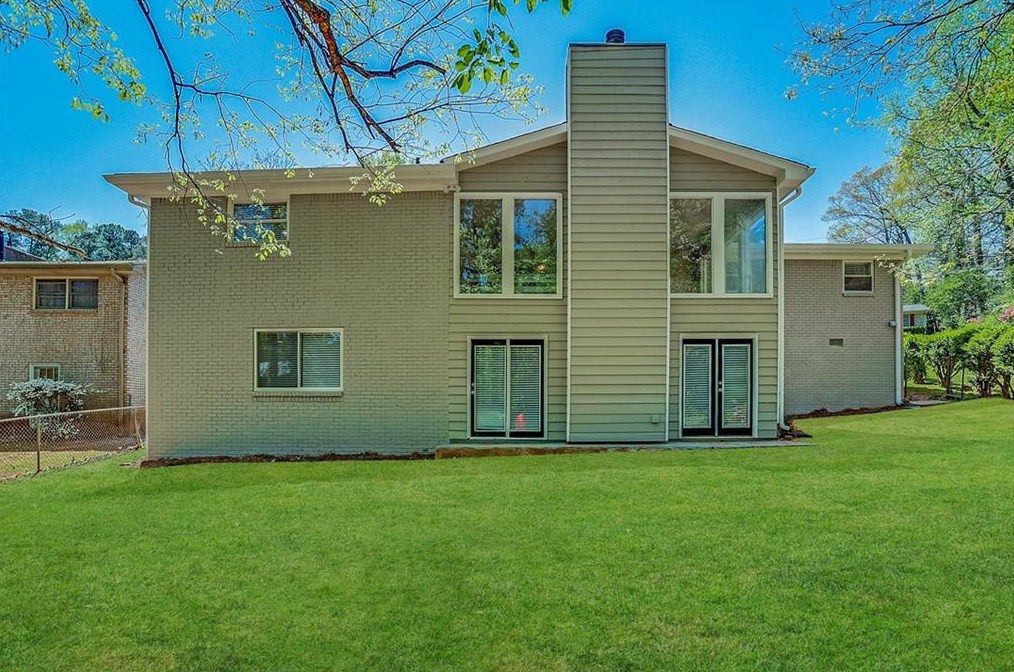 2074 Troutdale Dr, Decatur GA  30032-6042 exterior