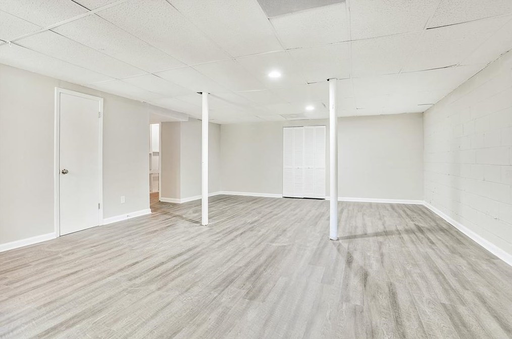 2074 Troutdale Dr, Decatur GA  30032-6042 exterior