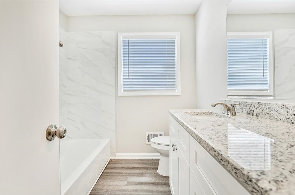 2074 Troutdale Dr, Decatur GA  30032-6042 exterior