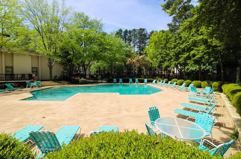 1319 Old Hammond Chase, Atlanta GA  30350-4975 exterior