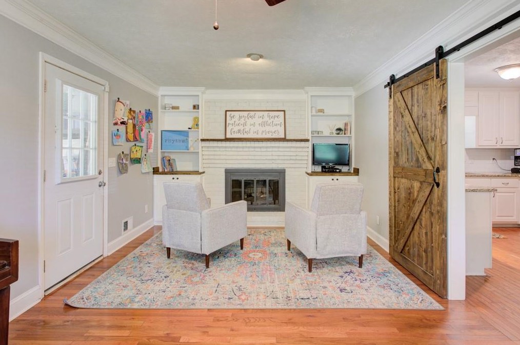 890 Brentwood Dr, Smyrna GA  30082-3404 exterior