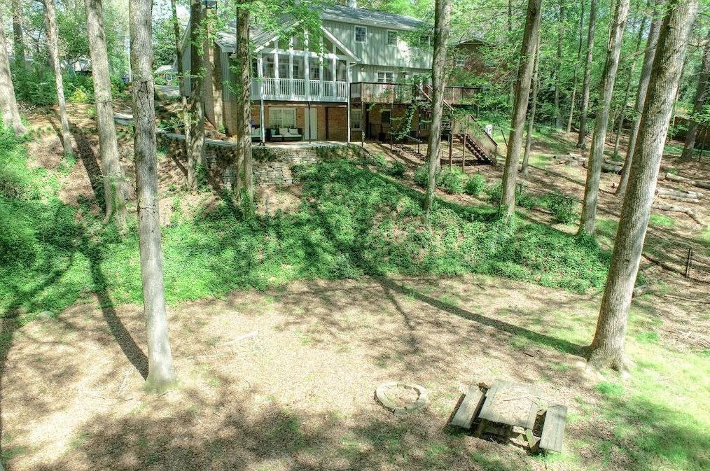 4512 Sharon Valley Ct, Atlanta GA  30338-5952 exterior