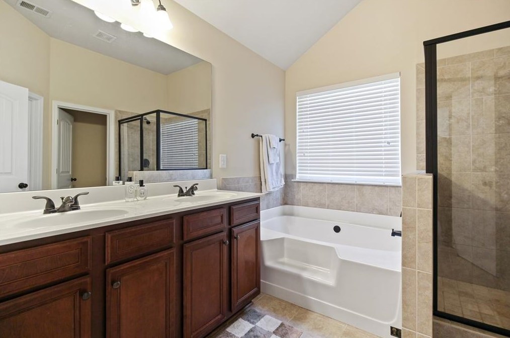 5078 Jack Dr, Decatur GA  30035-6013 exterior