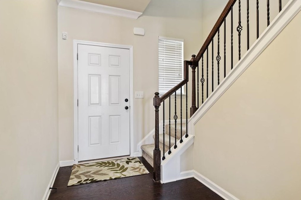 5078 Jack Dr, Decatur GA  30035-6013 exterior