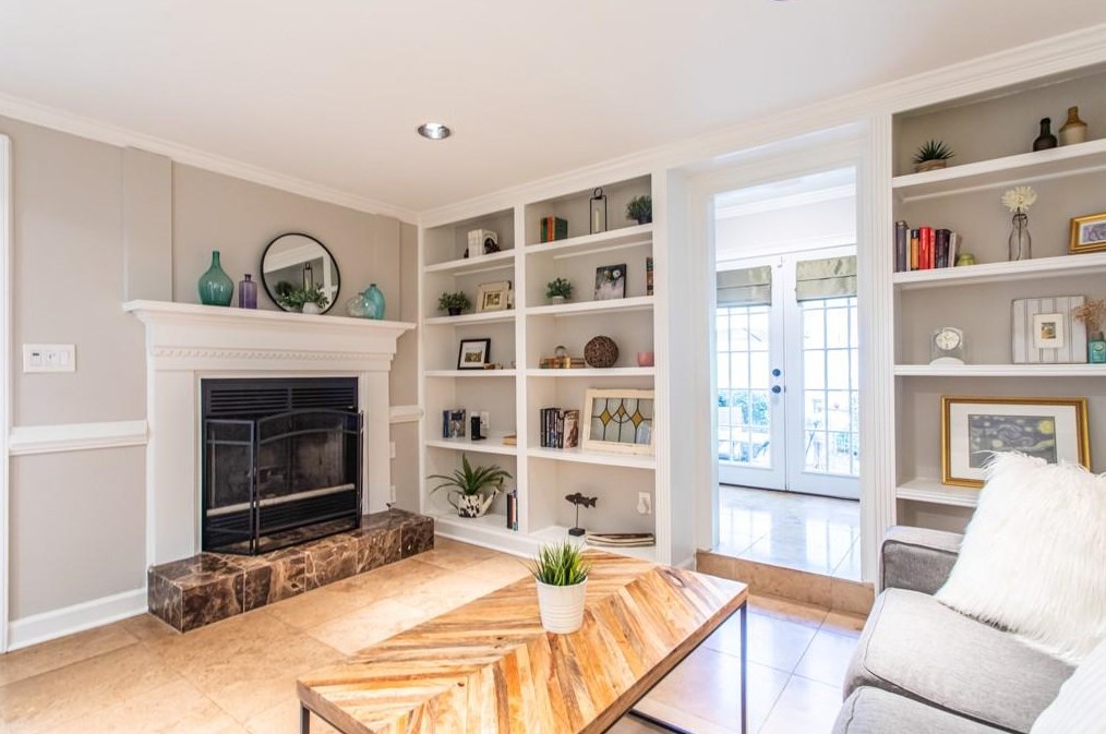 2222 Desmond Dr, Decatur GA  30033-4742 exterior