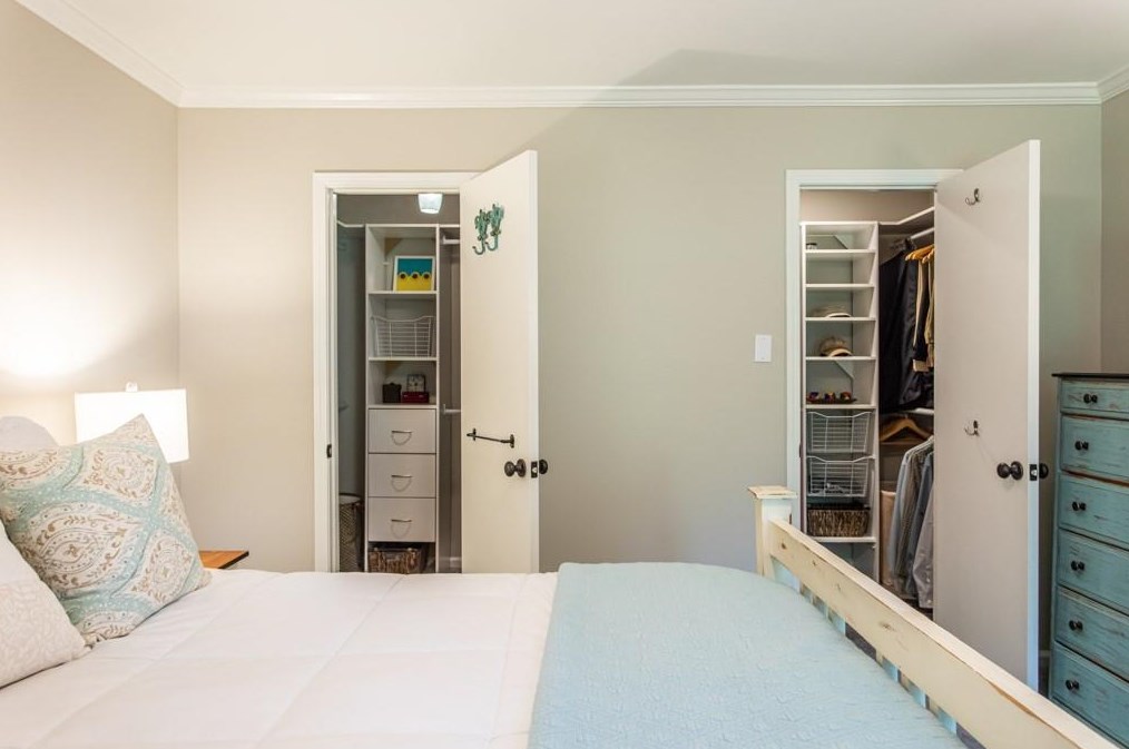 2222 Desmond Dr, Decatur GA  30033-4742 exterior