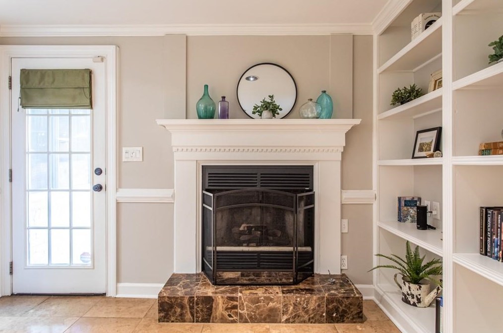 2222 Desmond Dr, Decatur GA  30033-4742 exterior