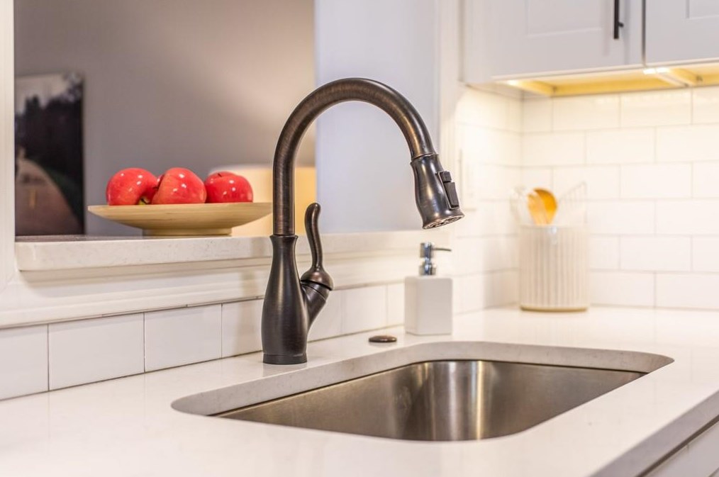 2222 Desmond Dr, Decatur GA  30033-4742 exterior