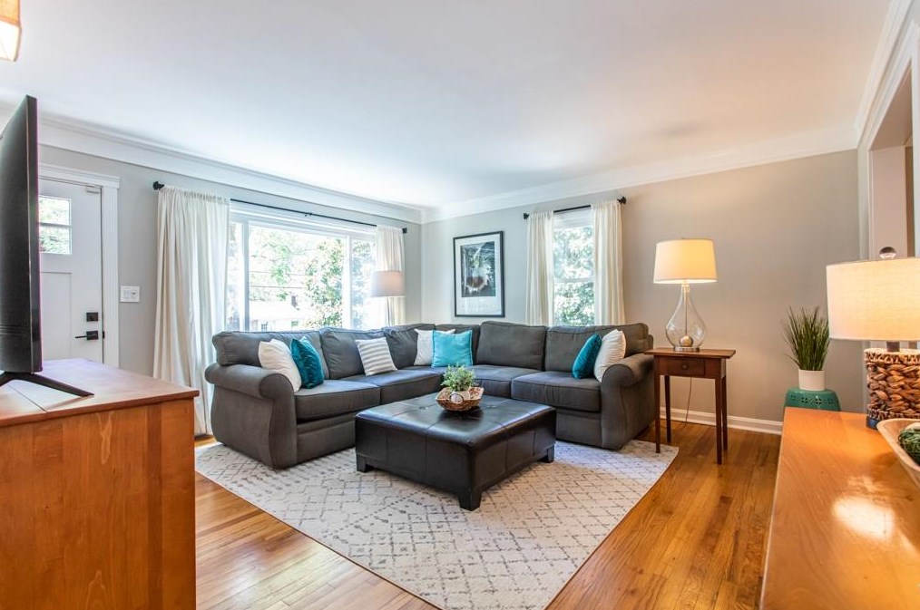 2222 Desmond Dr, Decatur GA  30033-4742 exterior