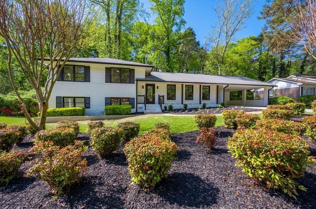 2801 Riderwood Dr, Decatur GA  30033-1532 exterior